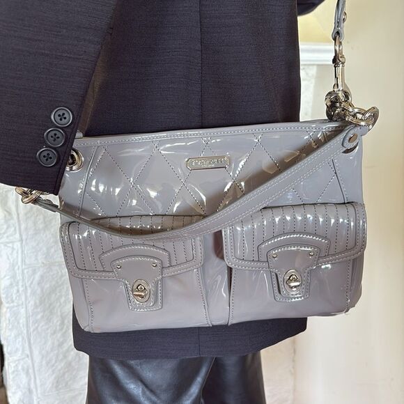 Coach Poppy Liquid Gloss Convertible Crossbody Bag Light Grey Patent Leather - Picture 3 of 16